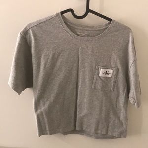 Calvin Klein gray crop top tee